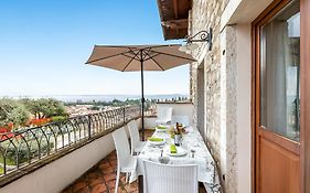 Cascina Crocelle With Lake View And Shared Pool